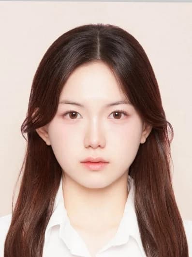 김효민